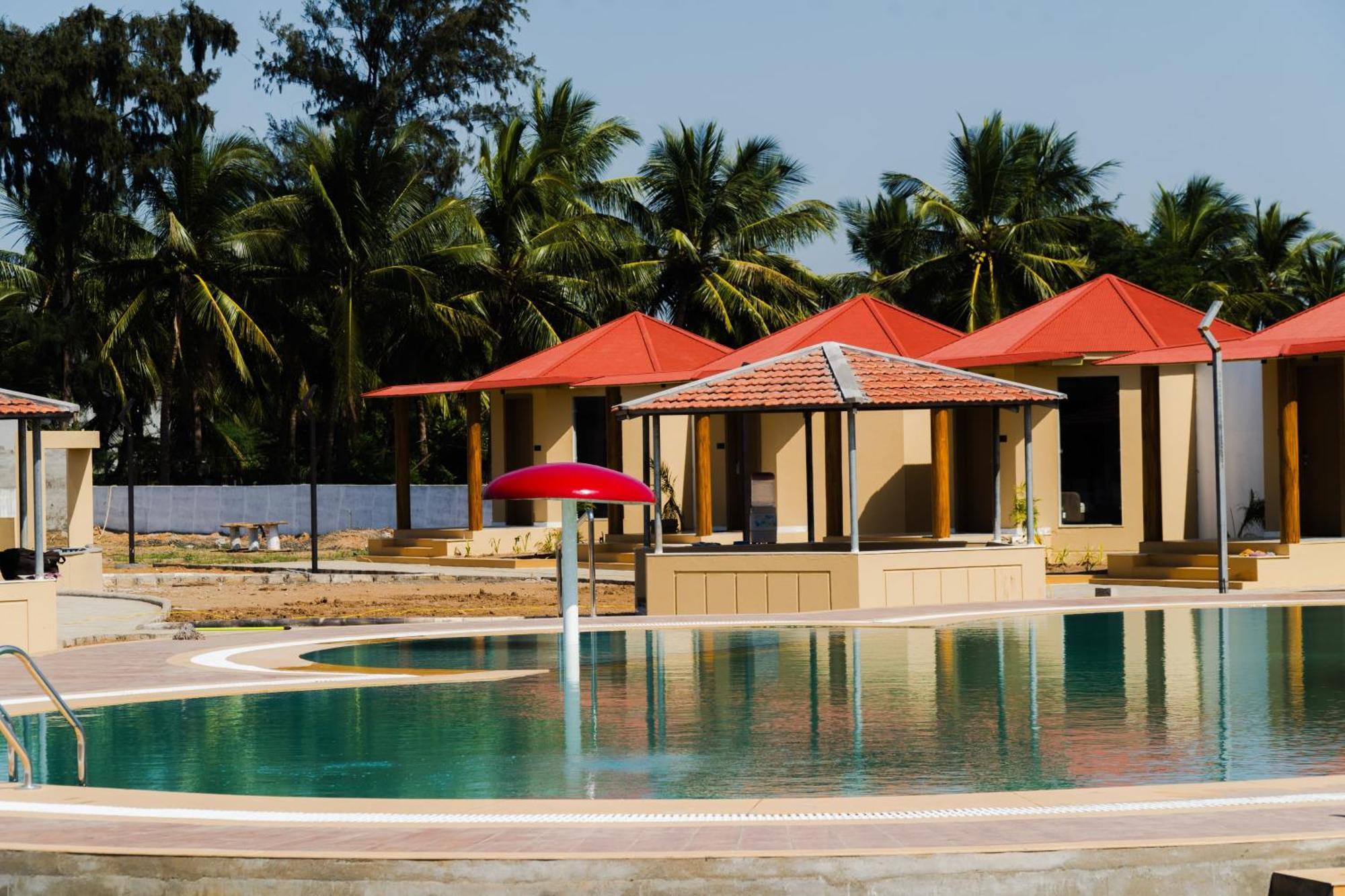 Shree Jalaram Resort Kodae ภายนอก รูปภาพ